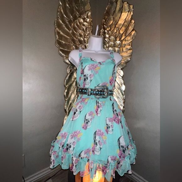 Royal Bones Skulls and Flowers by Daang Goodman - Picture 7 of 15